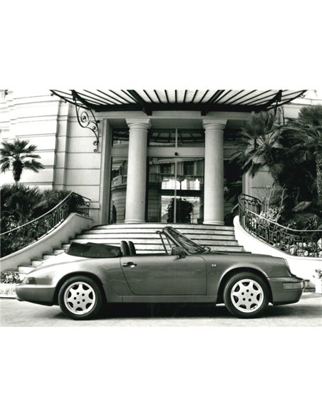 1991 PORSCHE 911 CARRERA 2 | 4 PRESS PHOTO