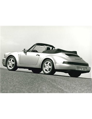 1992 PORSCHE 911 2 CABRIOLET TURBO LOOK PRESS PHOTO