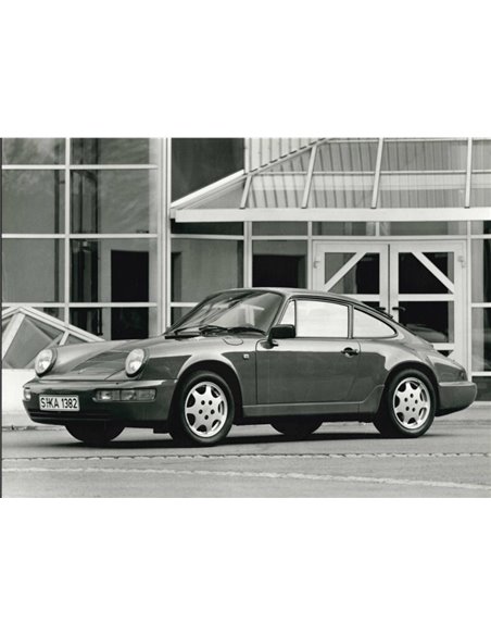 1990 PORSCHE 911 CARRERA 4 PRESS PHOTO