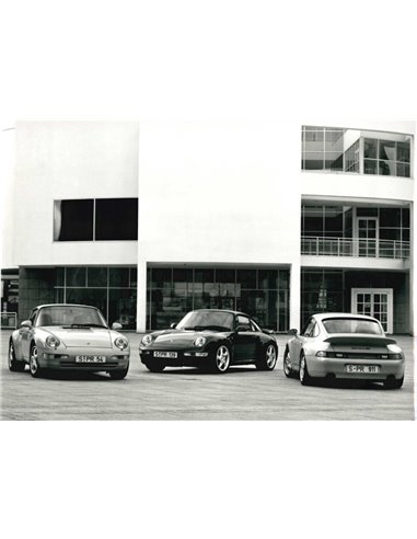 1995 - 1996 PORSCHE 911 CARRERA 4 | 911 TURBO | 911 CARRERA RS PRESS PHOTO