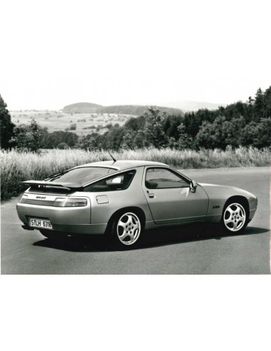 1993 PORSCHE 928 GTS PERSFOTO