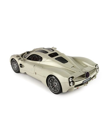 2023 PAGANI UTOPIA GRIGIO RINASCIMENTO BBR MODELAUTO 1/120