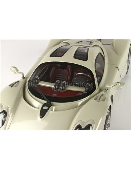 2023 PAGANI UTOPIA GRIGIO RINASCIMENTO BBR MODELAUTO 1/120