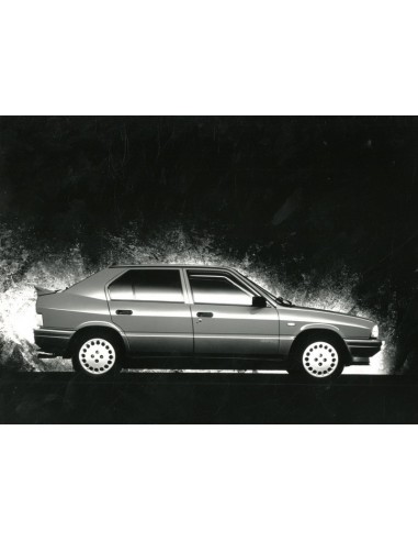 1986 ALFA ROMEO 33 PERSFOTO