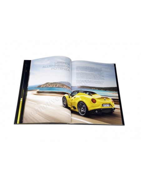 2015 ALFA ROMEO 4C SPIDER HARDCOVER BROCHURE ITALIAANS